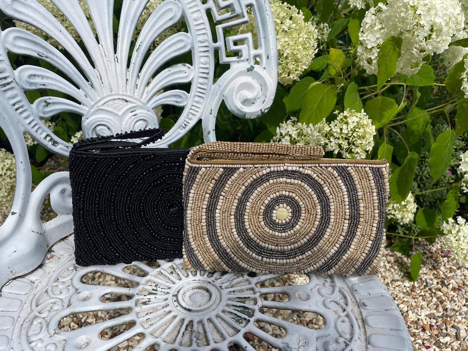 BEADED CLUTCH BAG – CIRCLE DESIGN