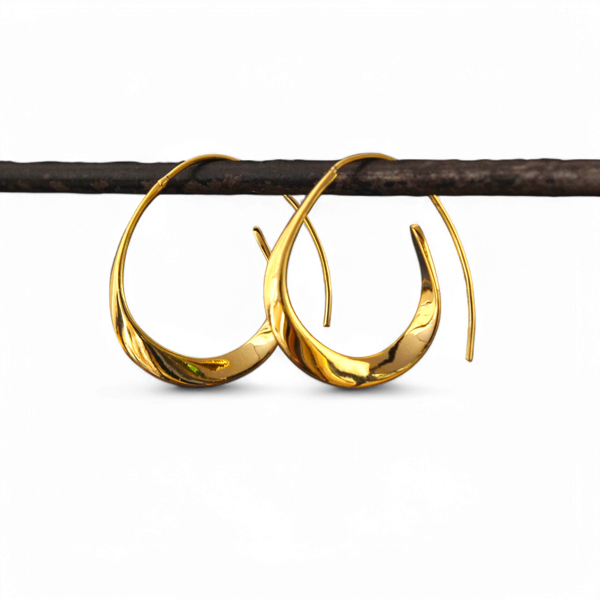 Tapered Hoop