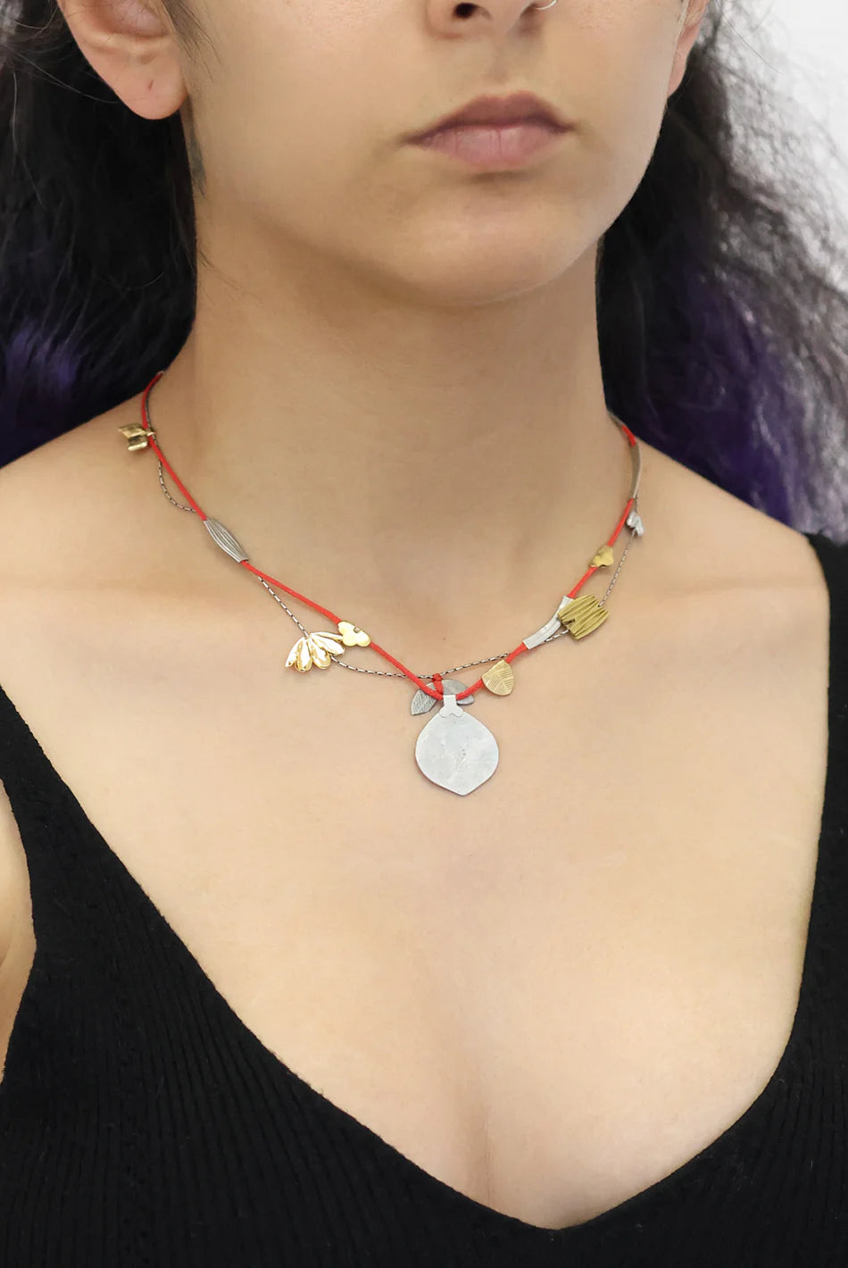 Metal Bloom Set, Yarika Necklace