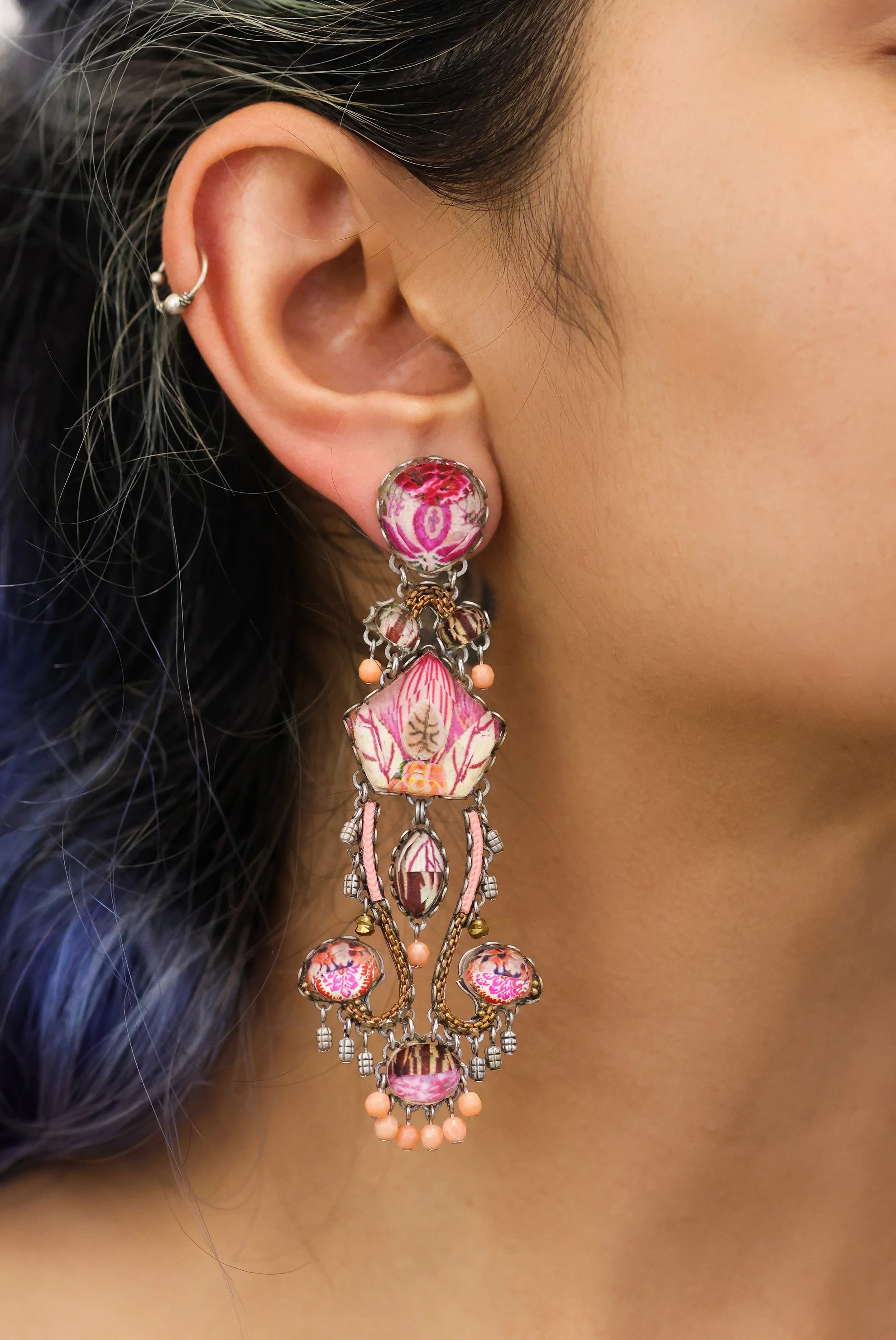 Festive Earrings Rose Embrace Set, Flora