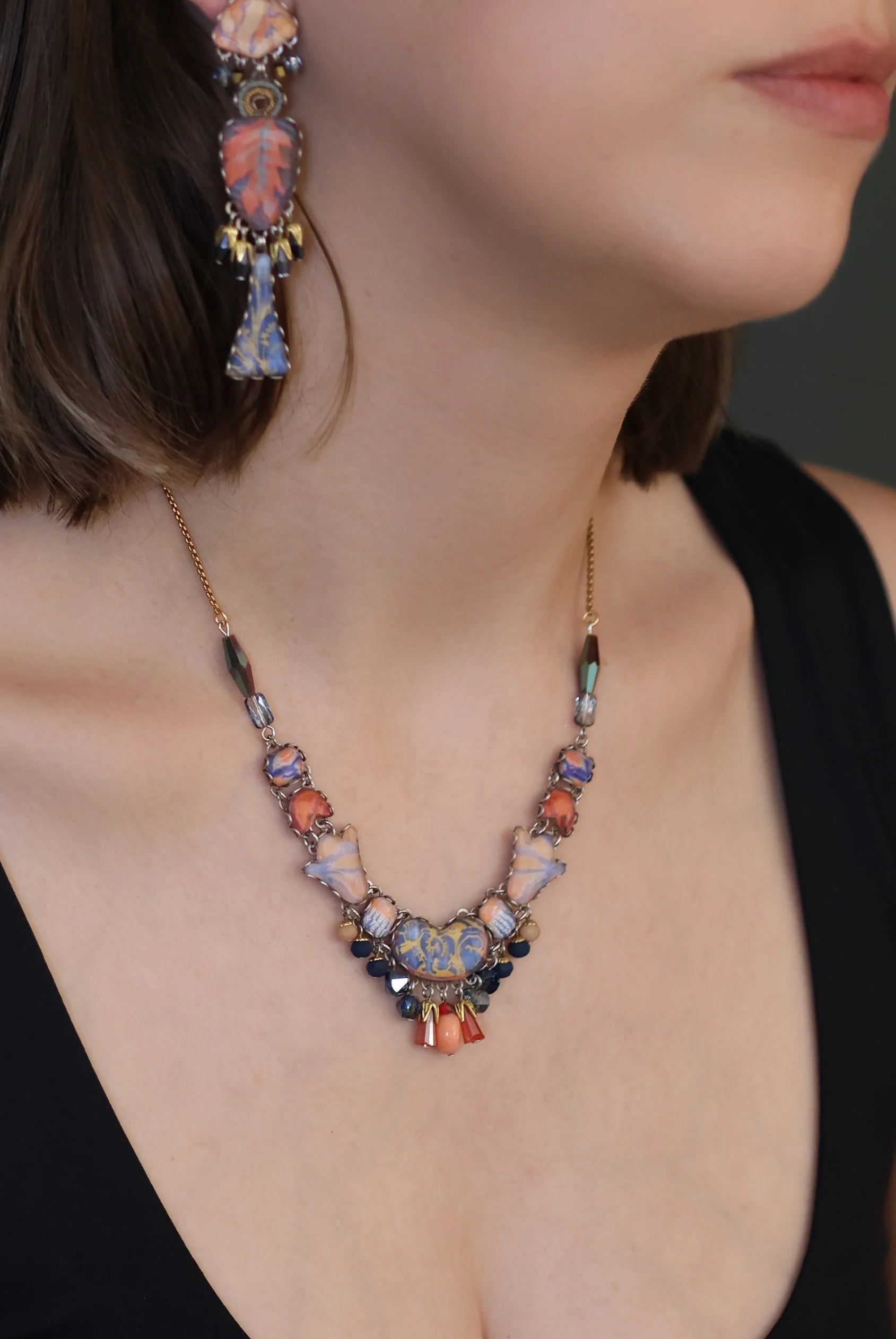 Amber Bloom Set, Delicate Necklace, Dynia