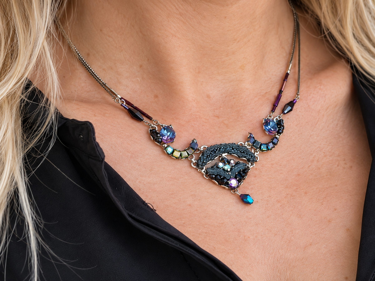 Dark and Elegant Necklace