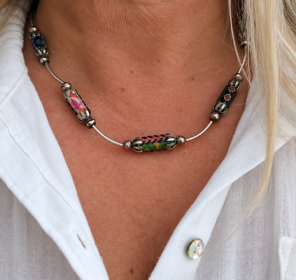 Zen Arcade, Caroline Necklace