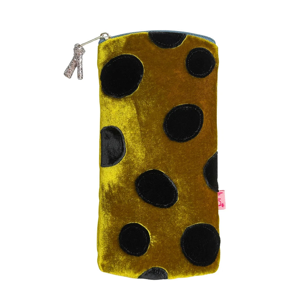 Spotted Glasses Pouch