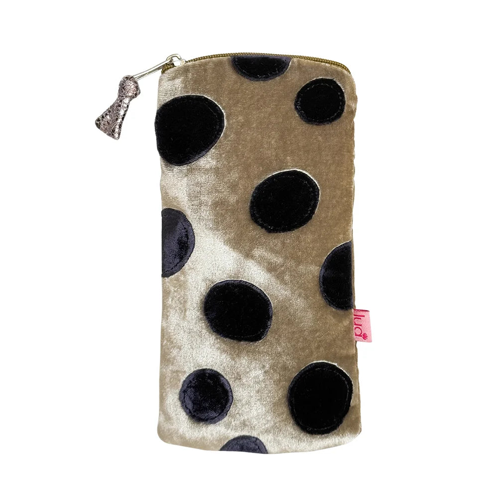 Spotted Glasses Pouch