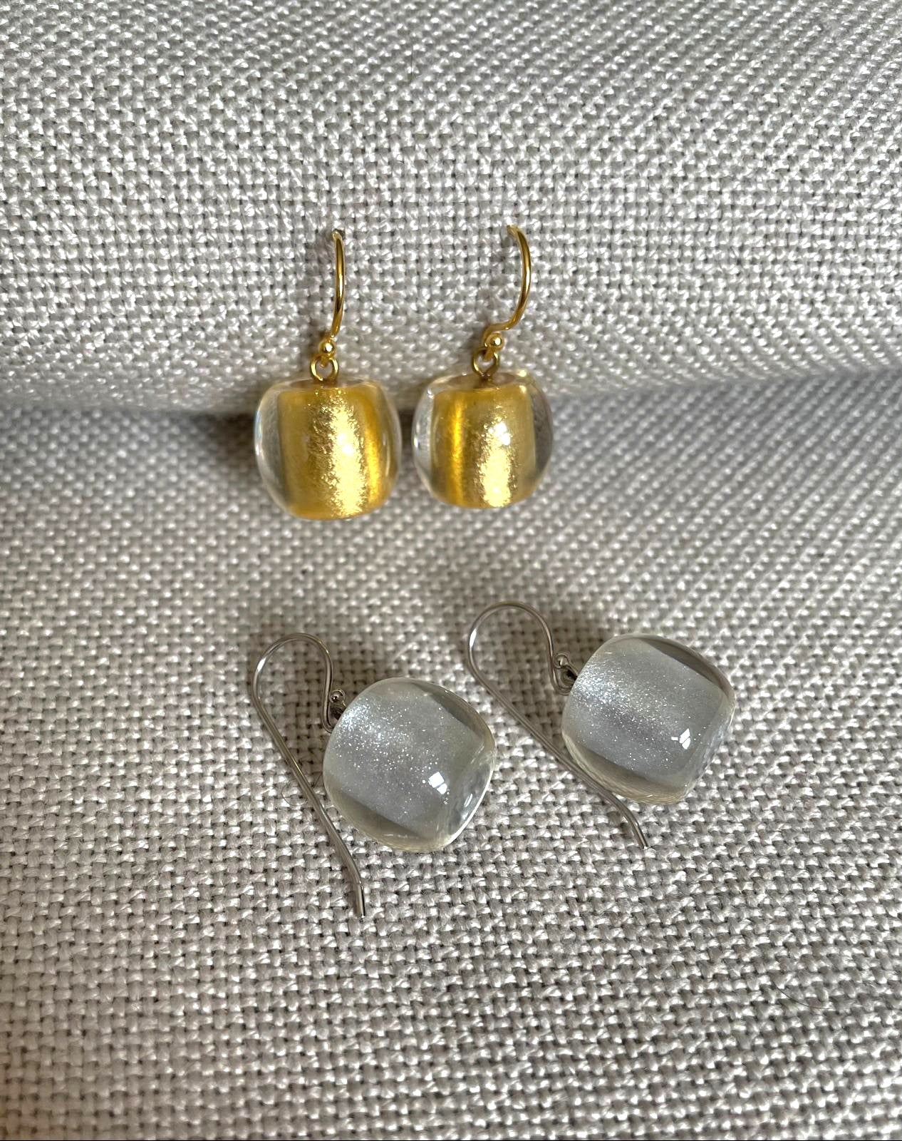 ZSISKA DESIGN - SHORT HOOK EARRING - PRECIOUS